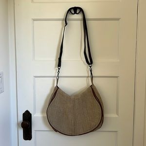 Crossbody linen bag. Made in France. Great for travel.